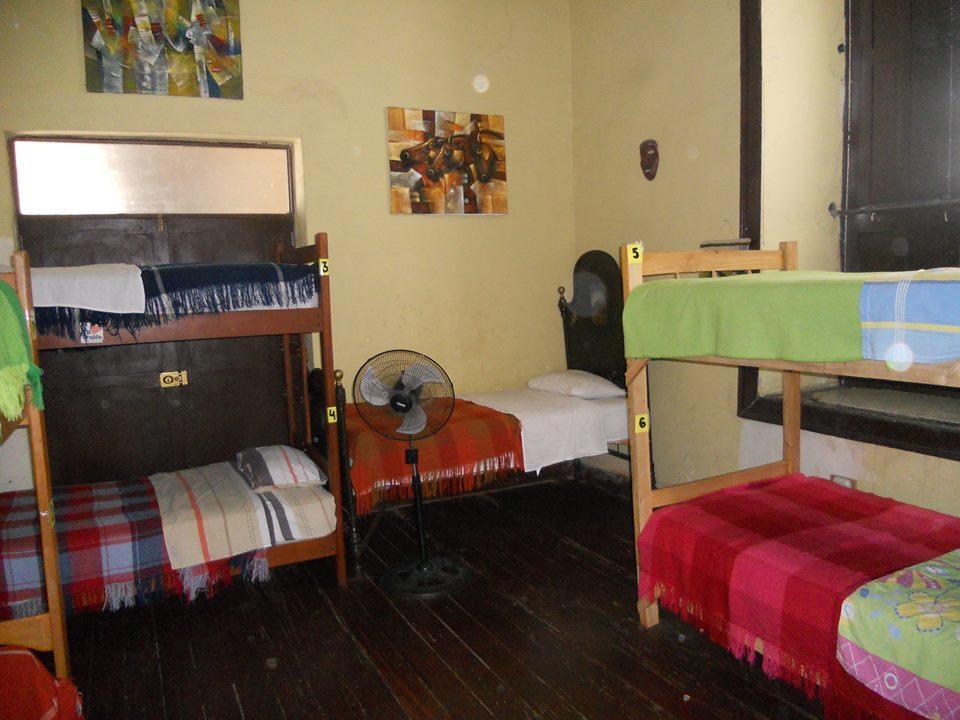 トルヒーリョ El Mochileroホステル 部屋 写真